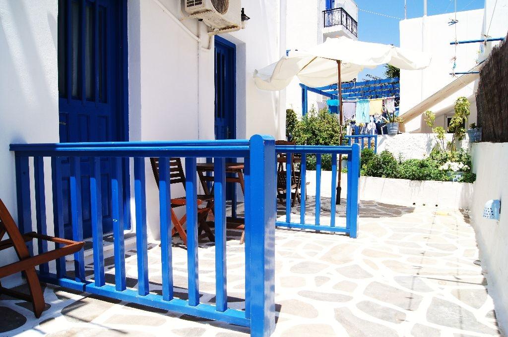 Giannis Adamantas (Milos)